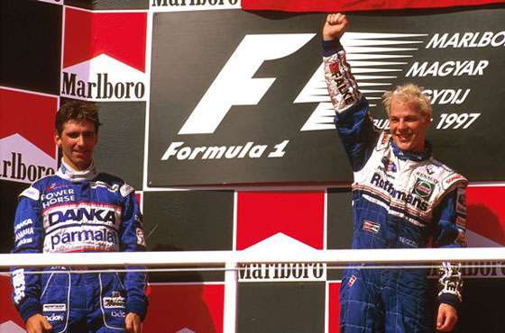 F1 1997 Hungary GP - Damon Hill and Jacques Villeneuve celebrate in the podium