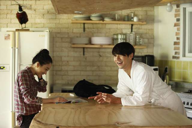 “The King Of Dramas”: Choi Si Won & Jung Ryeo Won Are Good Chums ...